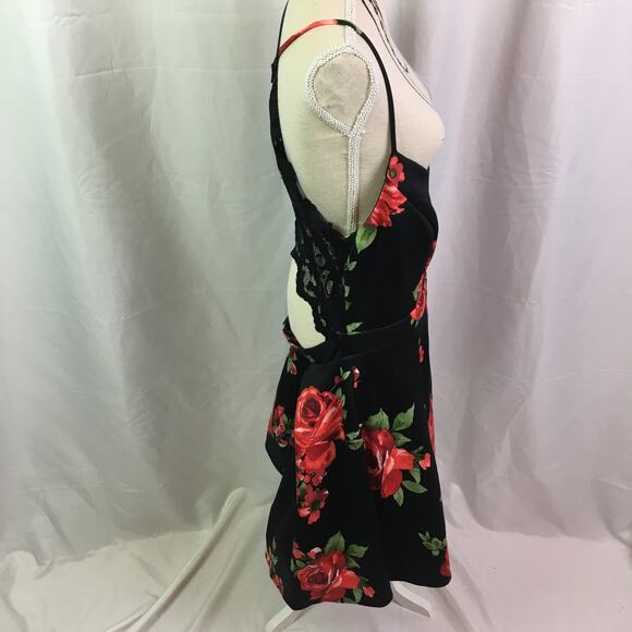 B. Smart Sleeveless Floral Fit & Flare Dress 11 - Picture 4 of 16